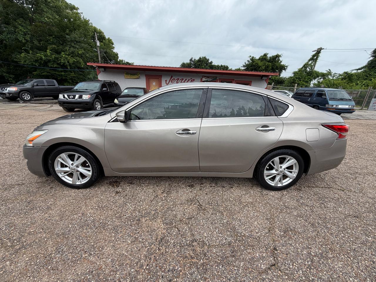 Nissan Altima 2.5 SV 2015