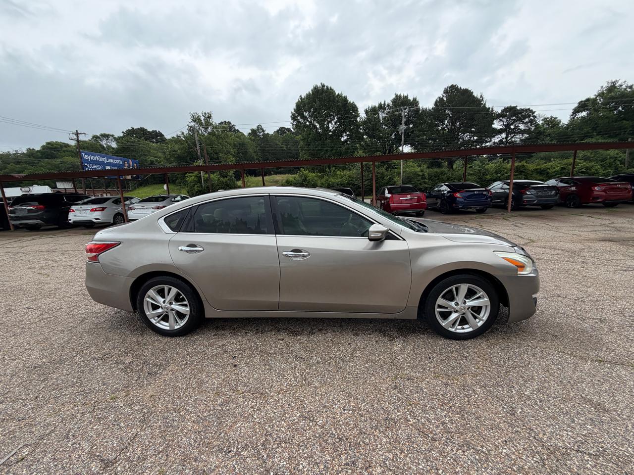 Nissan Altima 2.5 SV 2015