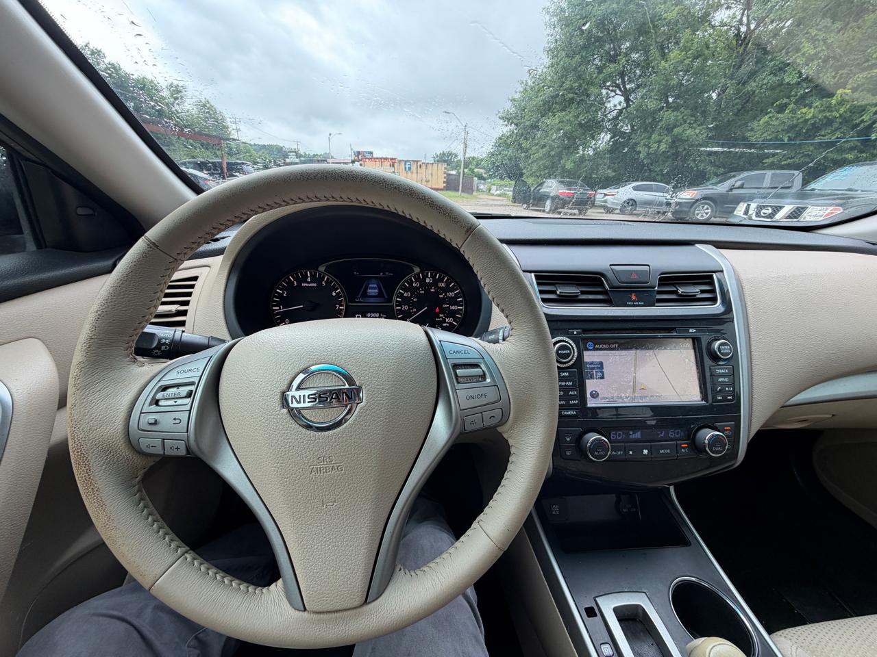 Nissan Altima 2.5 SV 2015