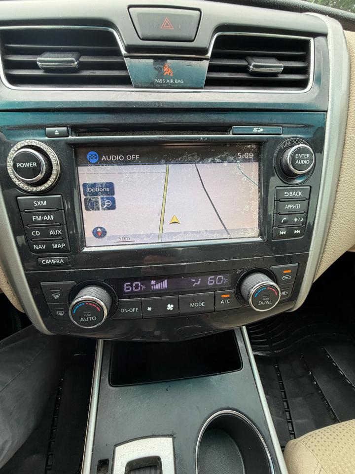 Nissan Altima 2.5 SV 2015