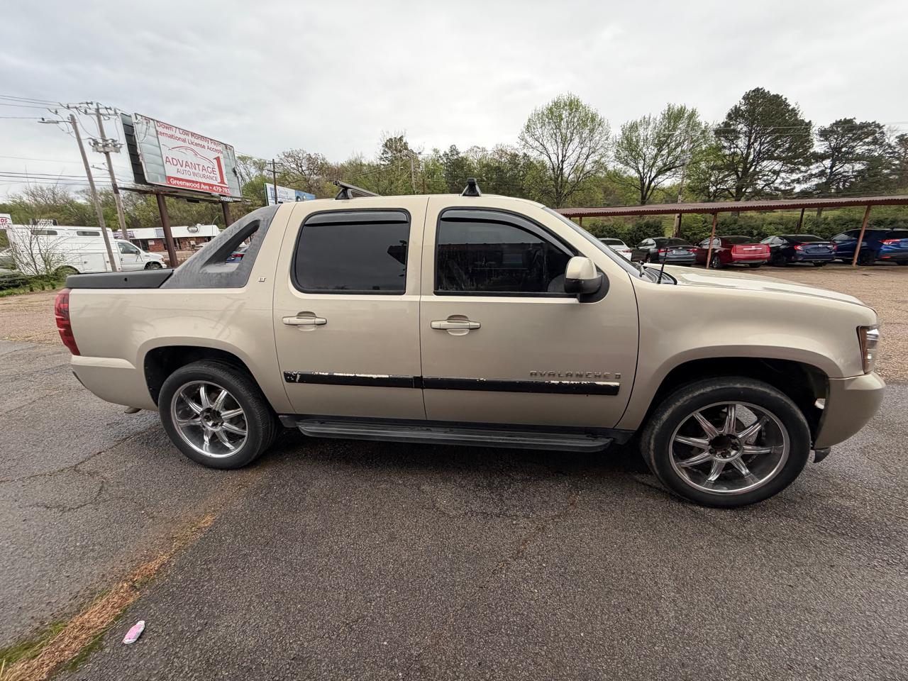 Chevrolet Avalanche LTZ 2WD 2007