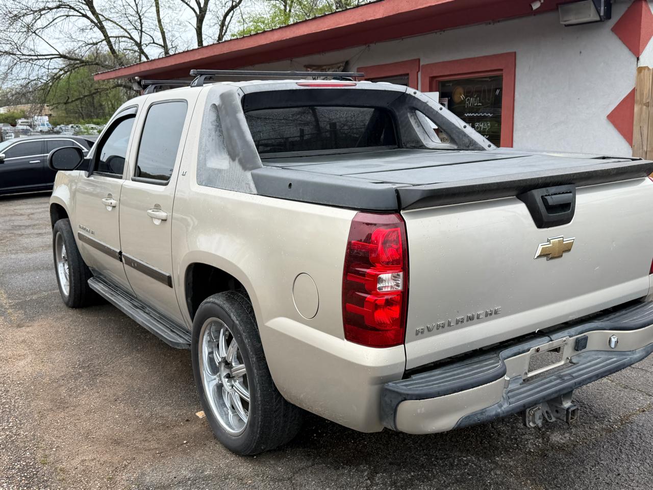 Chevrolet Avalanche LTZ 2WD 2007