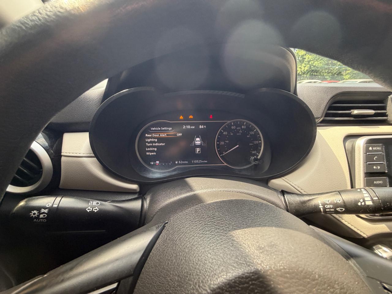 Nissan Versa SV 2021