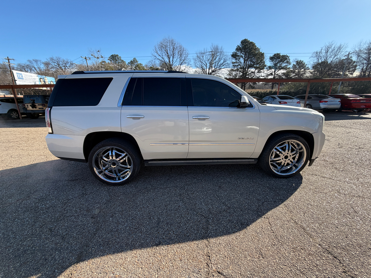 GMC Yukon Denali 4WD 2015