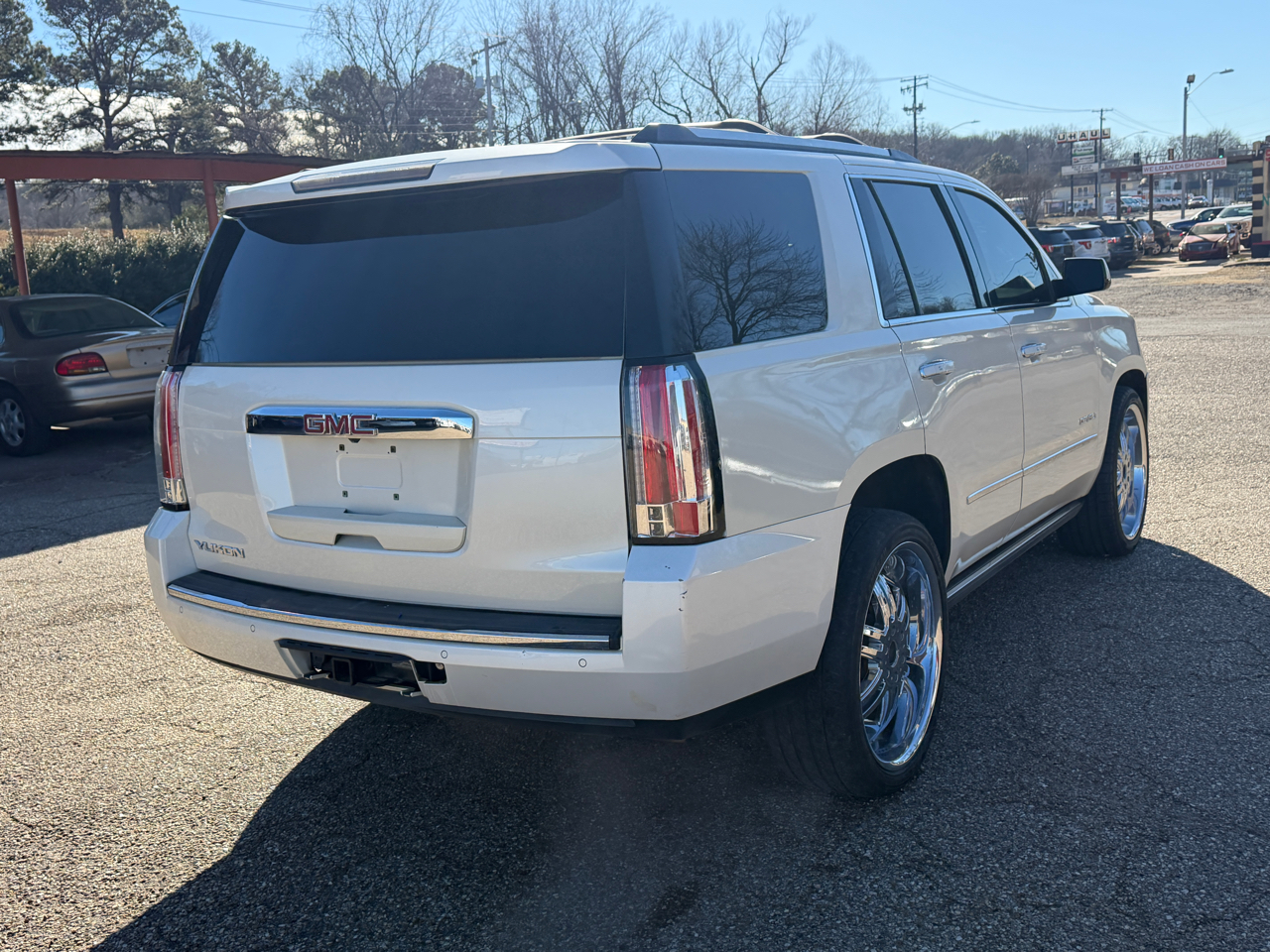 GMC Yukon Denali 4WD 2015