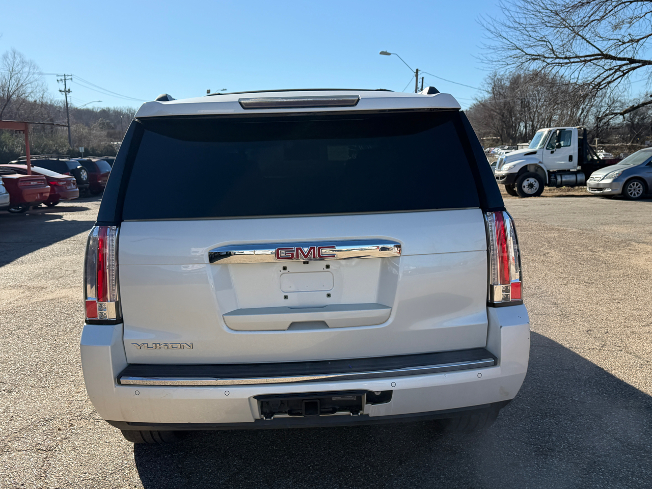 GMC Yukon Denali 4WD 2015