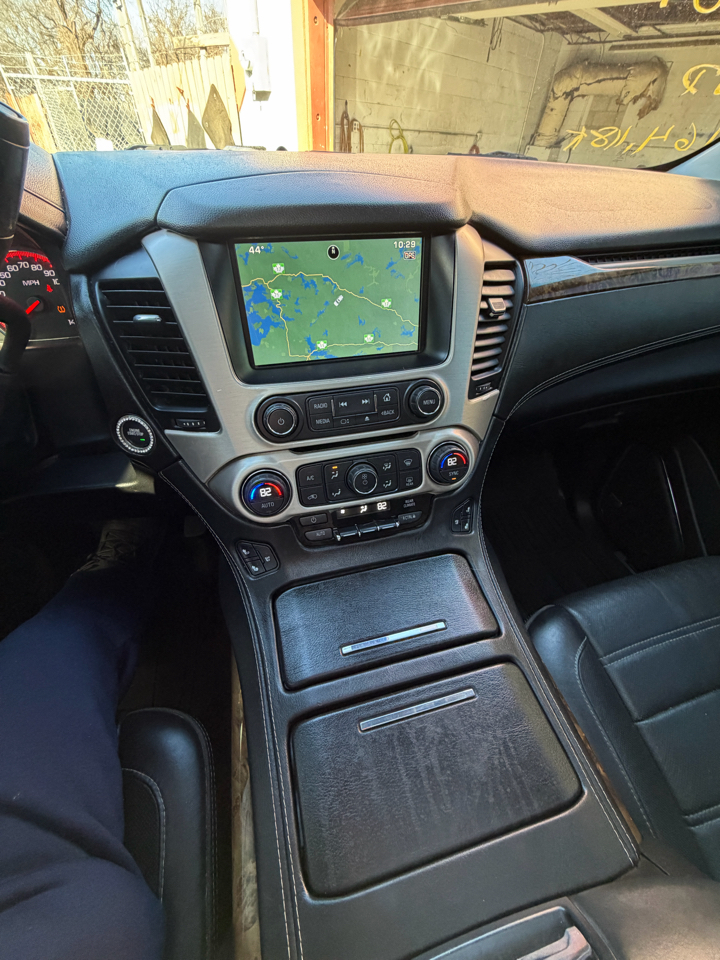 GMC Yukon Denali 4WD 2015