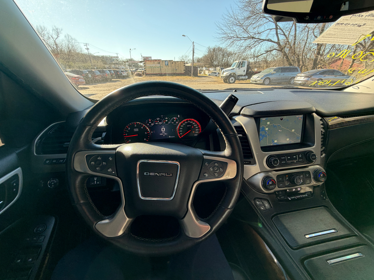 GMC Yukon Denali 4WD 2015