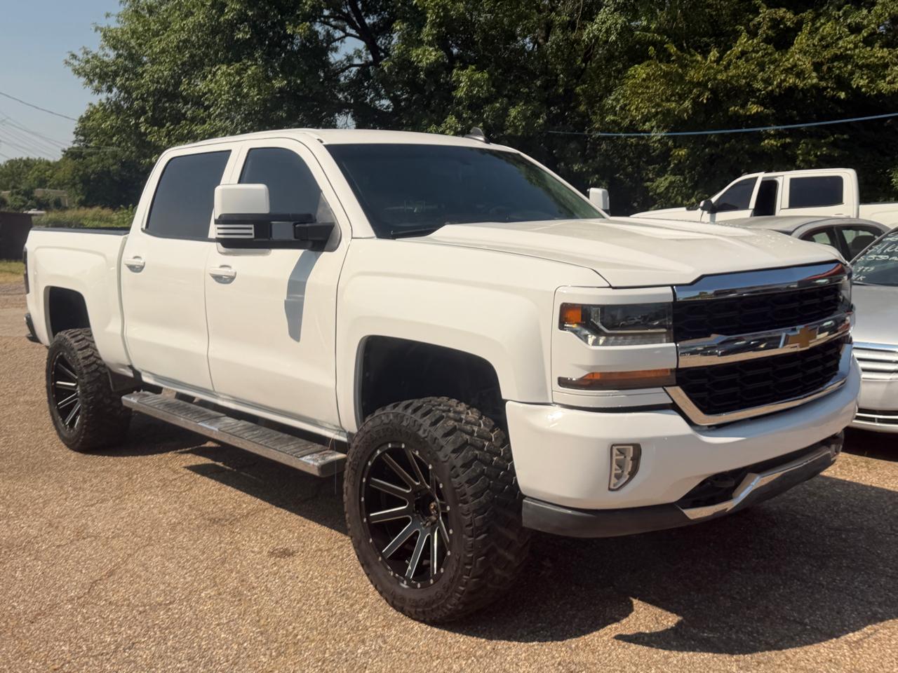 Chevrolet Silverado 1500 LT Crew Cab 4WD 2018