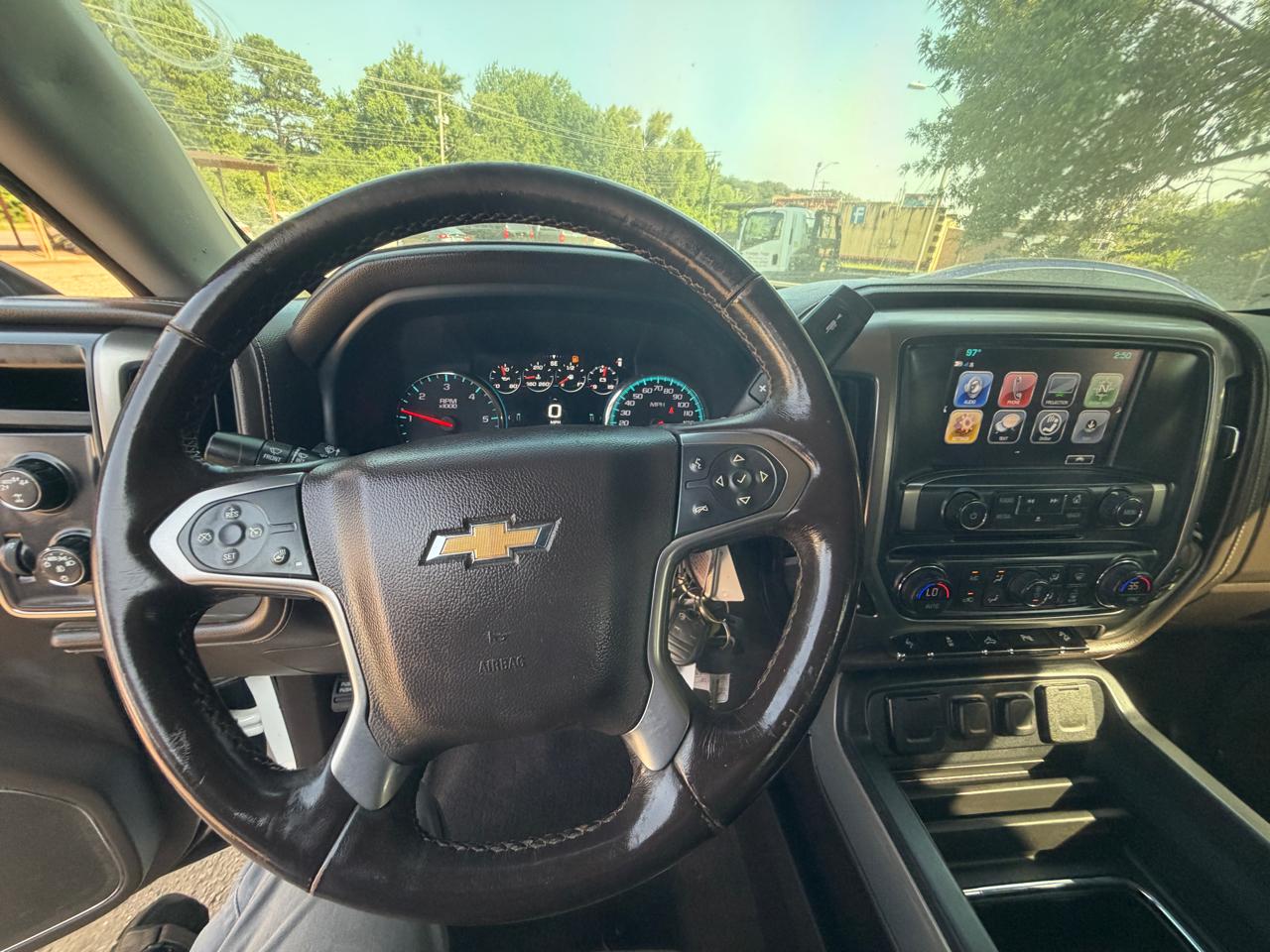 Chevrolet Silverado 1500 LTZ Crew Cab 4WD 2018