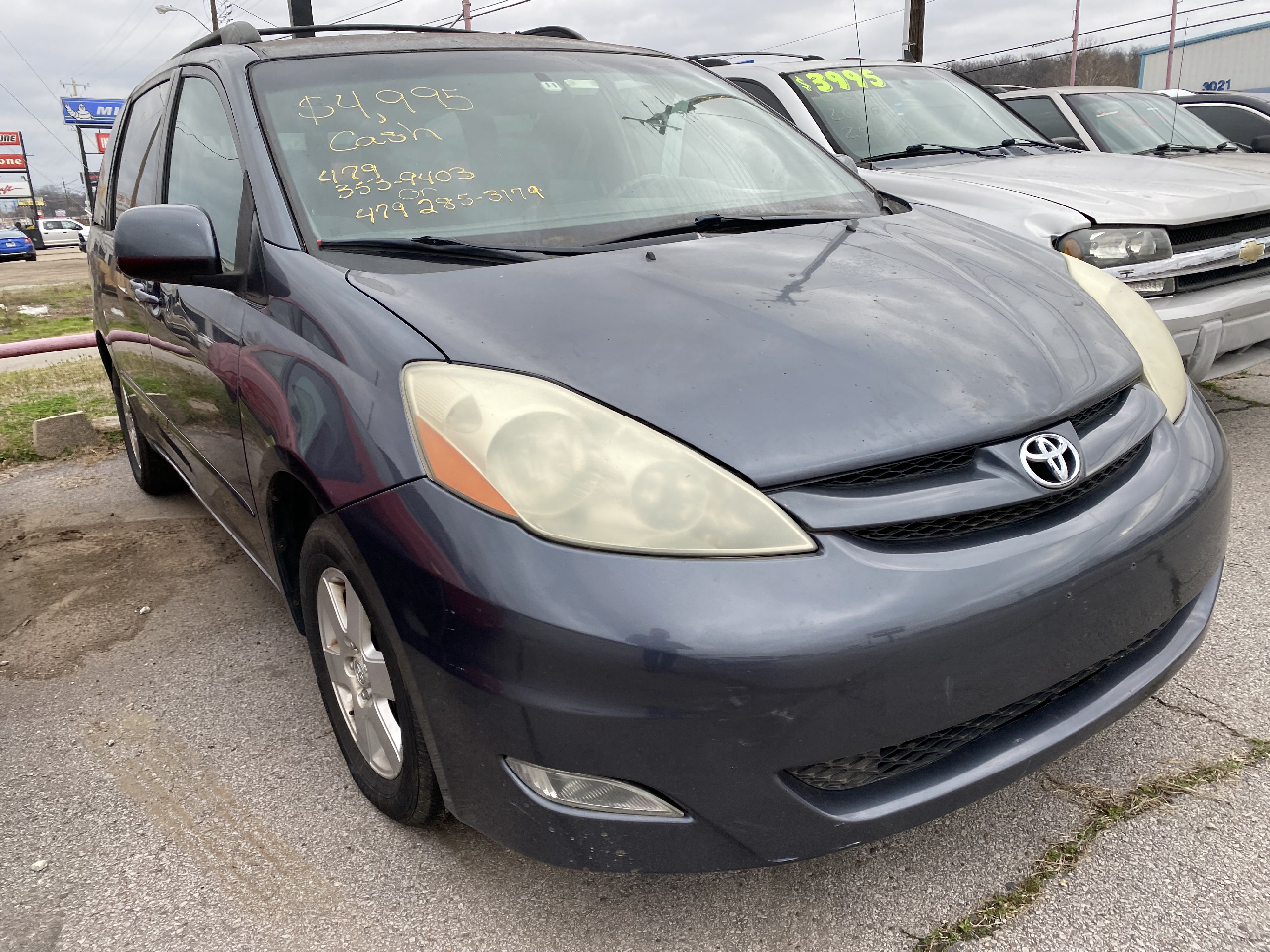 Toyota Sienna XLE 2006