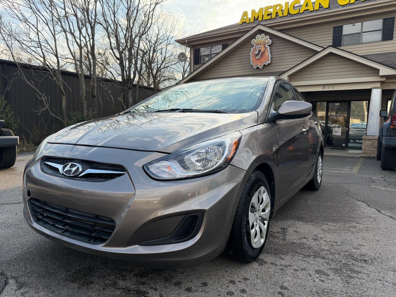 Hyundai Accent GLS 4-Door 2013