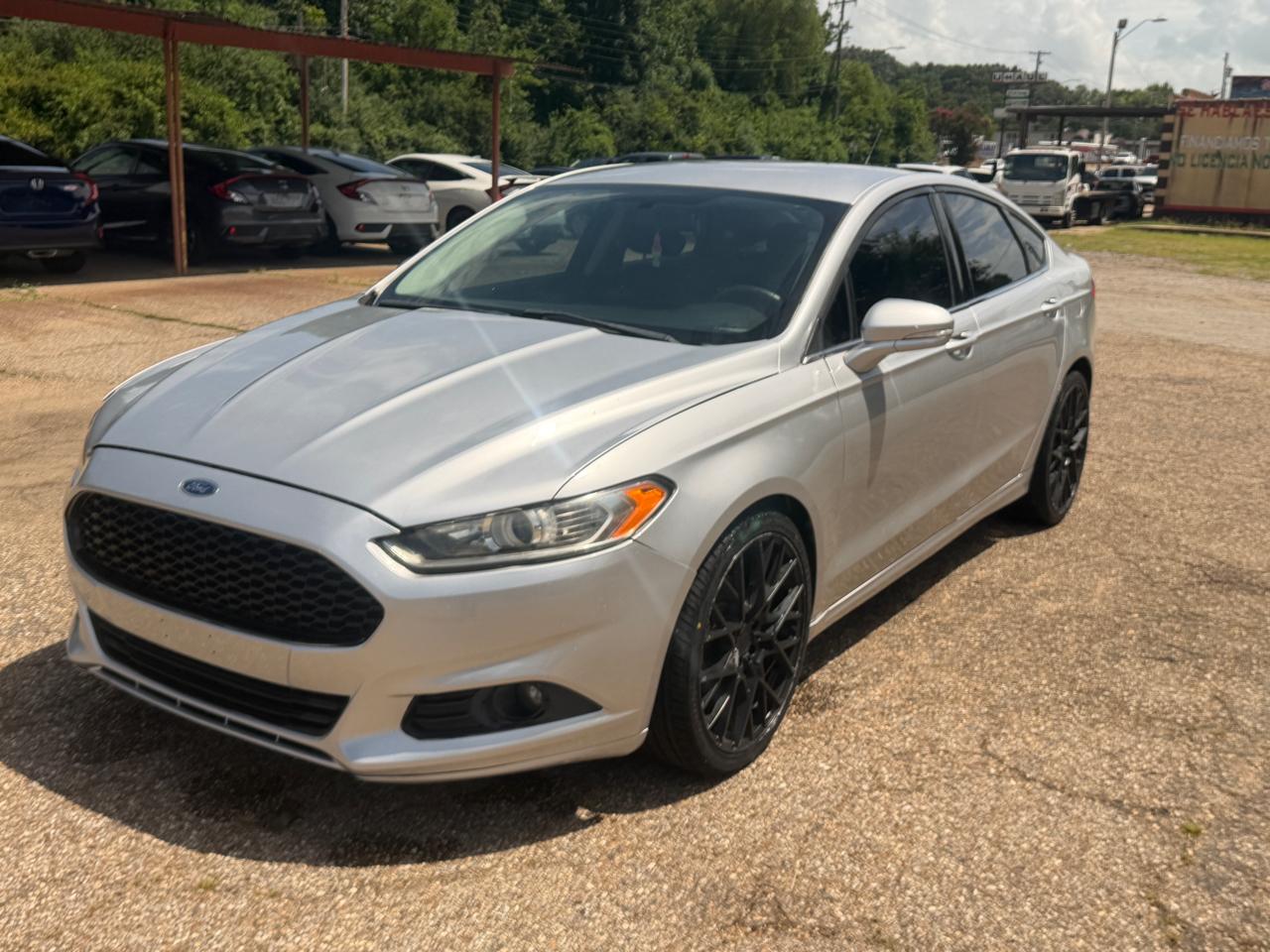 Ford Fusion SE 2016