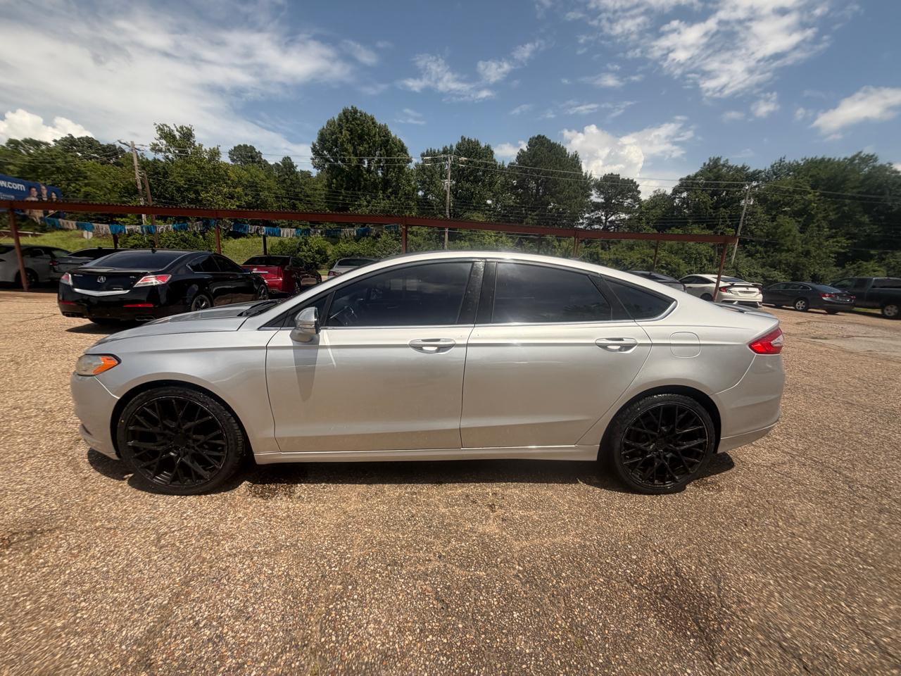 Ford Fusion SE 2016