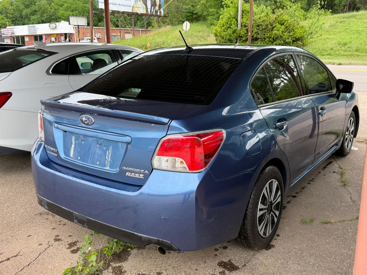 Subaru Impreza 2.0i PZEV CVT 4-Door 2015
