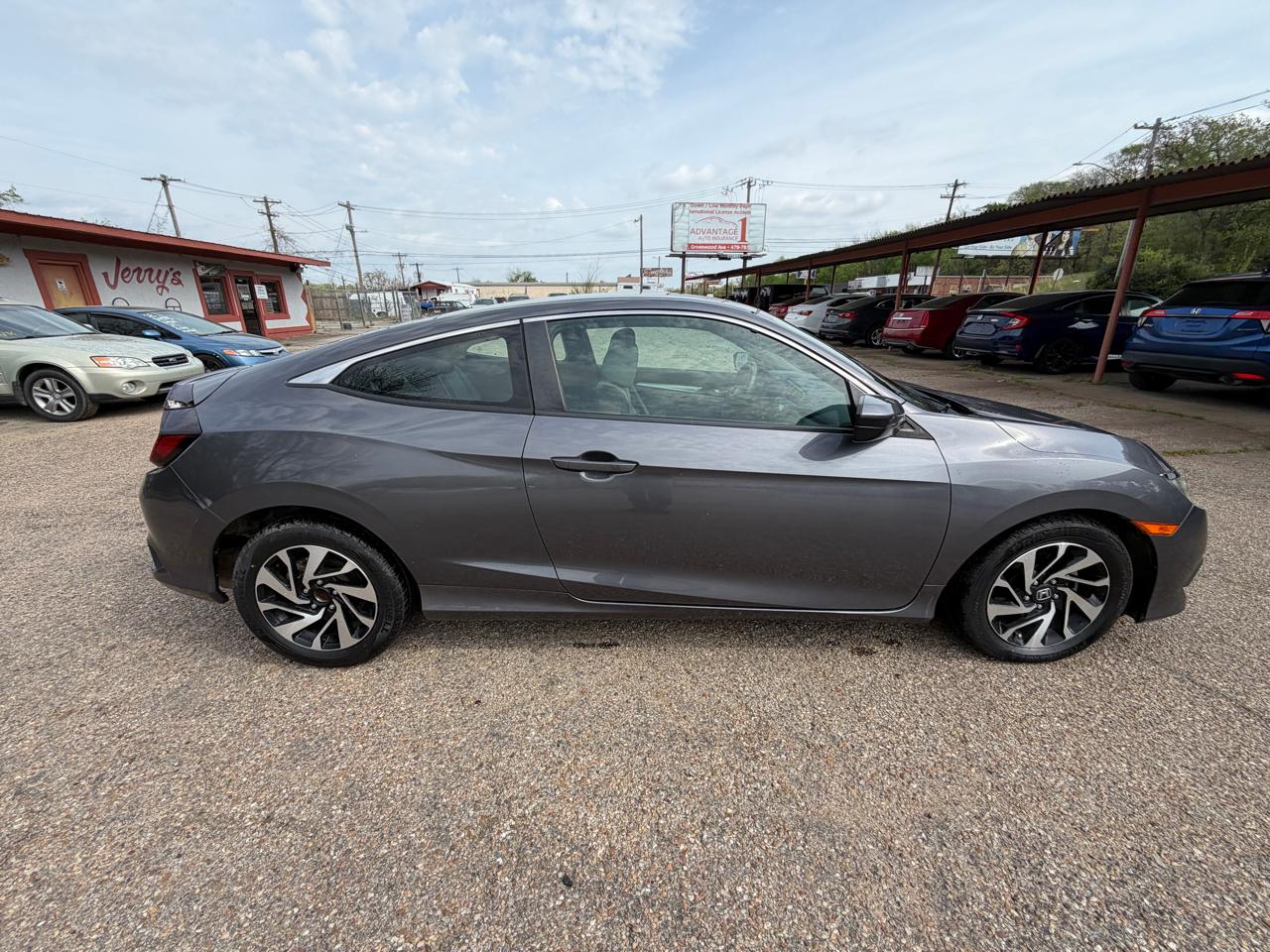 Honda Civic LX Coupe 6-Spd MT 2016