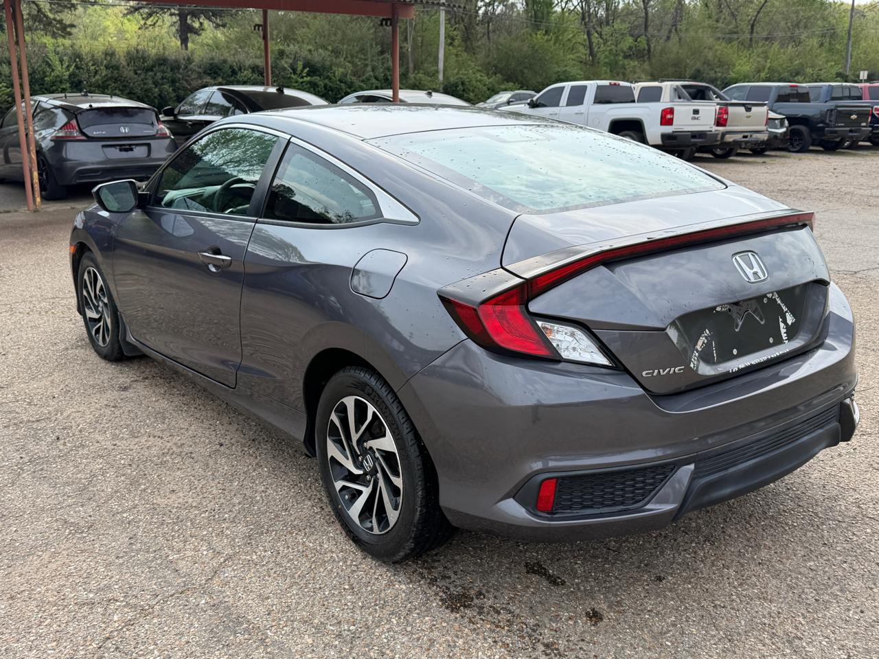 Honda Civic LX Coupe 6-Spd MT 2016