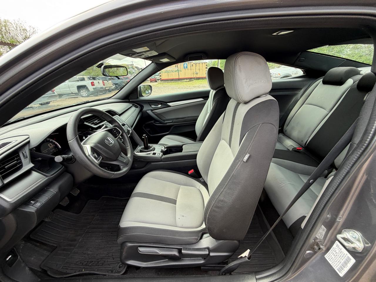 Honda Civic LX Coupe 6-Spd MT 2016