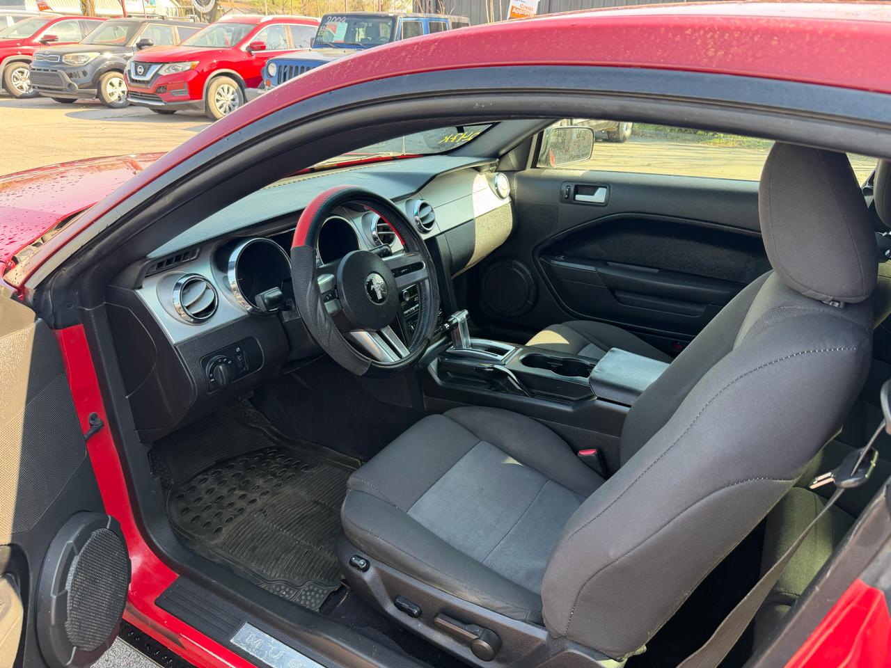 Ford Mustang V6 Premium Coupe 2008