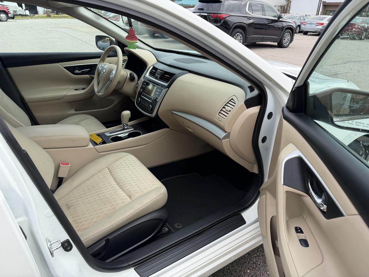 Nissan Altima 2.5 SR 2016