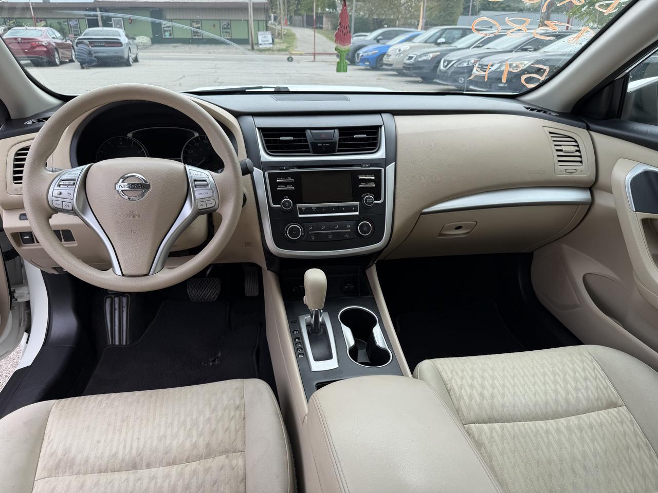 Nissan Altima 2.5 SR 2016