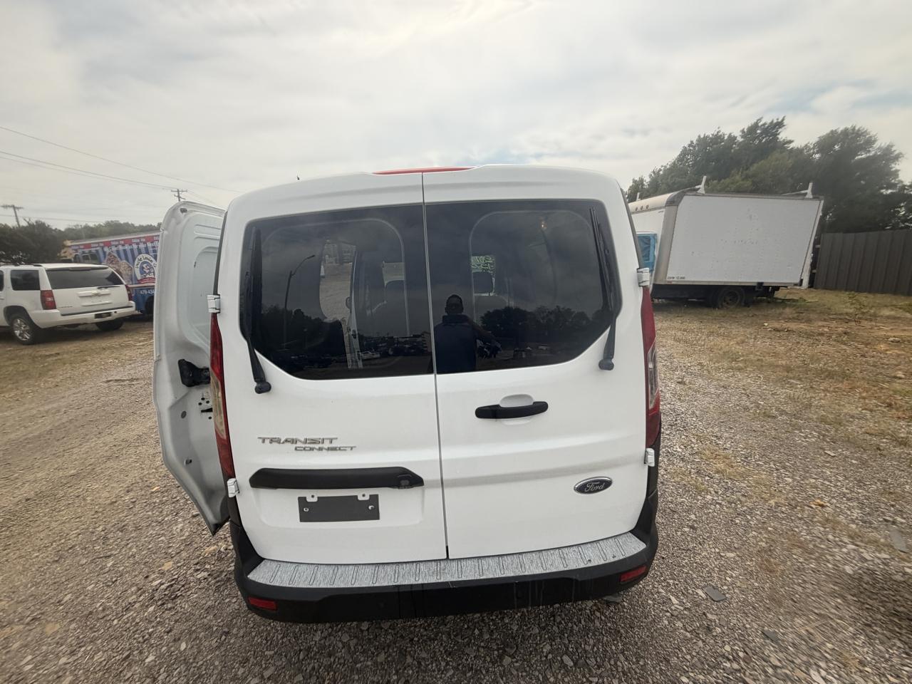 Ford Transit Connect Cargo Van XL LWB w/Rear 180 Degree Door 2017