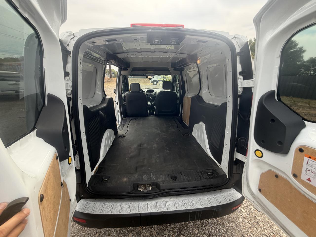 Ford Transit Connect Cargo Van XL LWB w/Rear 180 Degree Door 2017
