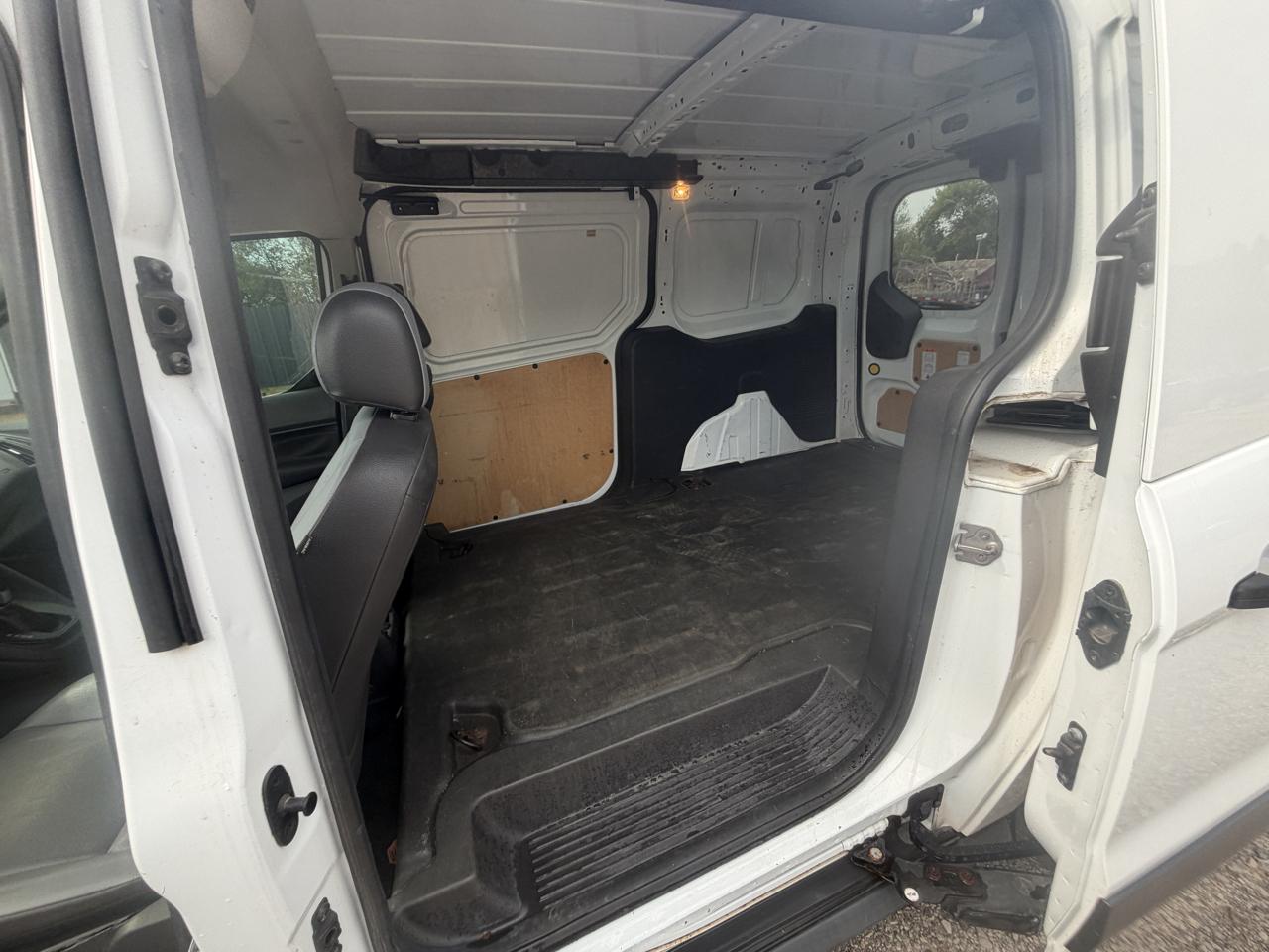 Ford Transit Connect Cargo Van XL LWB w/Rear 180 Degree Door 2017