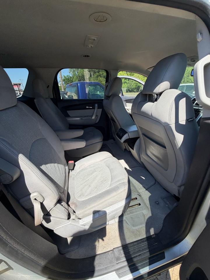 GMC Acadia SLE-2 FWD 2012