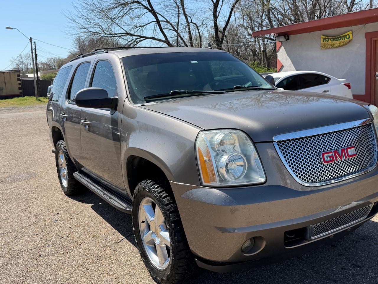 GMC Yukon SLT1 4WD 2011
