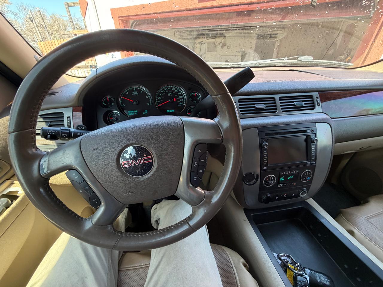 GMC Yukon SLT1 4WD 2011