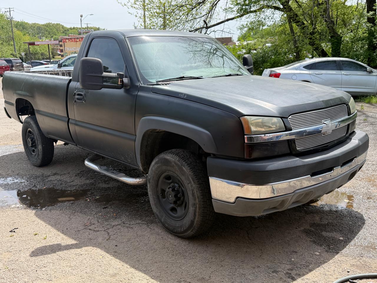 Chevrolet Silverado 2500HD Work Truck Long Bed 2WD 2004