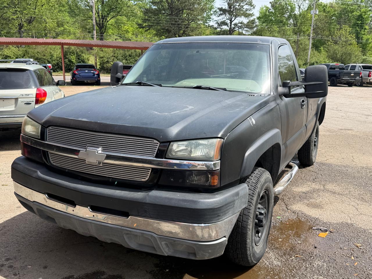 Chevrolet Silverado 2500HD Work Truck Long Bed 2WD 2004