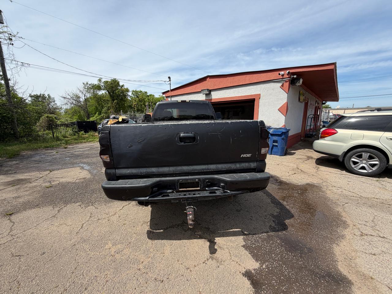 Chevrolet Silverado 2500HD Work Truck Long Bed 2WD 2004