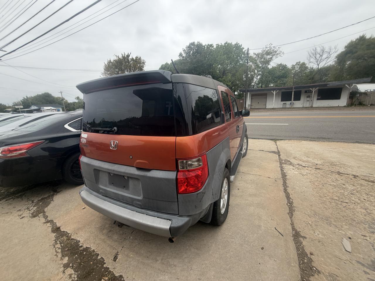 Honda Element EX 4WD AT w/ Front Side Airbags 2004