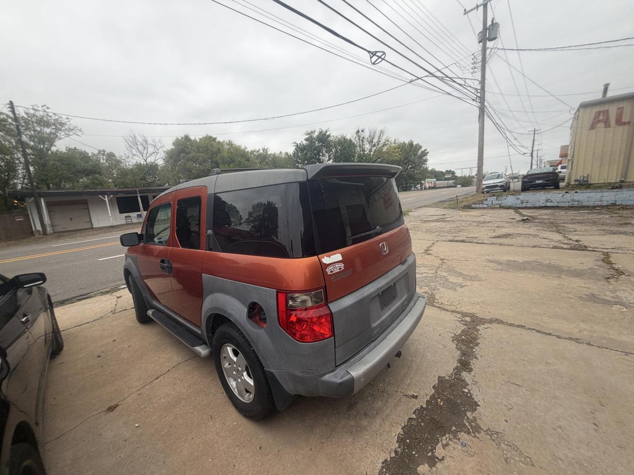 Honda Element EX 4WD AT w/ Front Side Airbags 2004