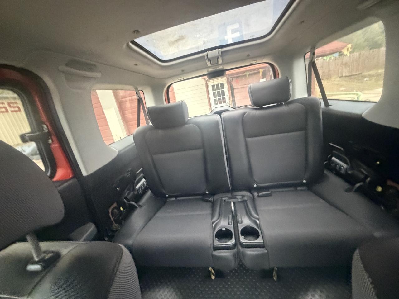 Honda Element EX 4WD AT w/ Front Side Airbags 2004