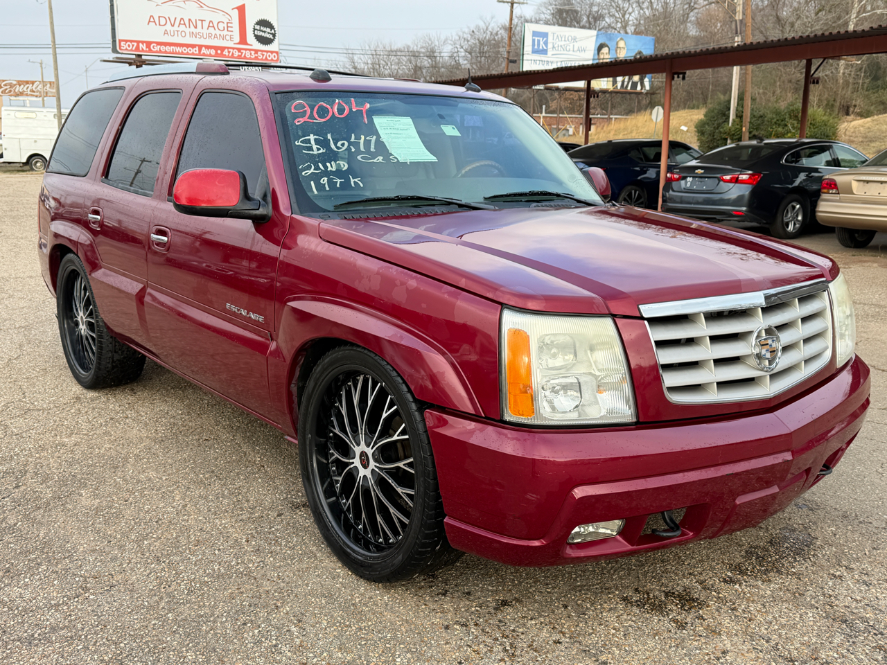 2004 Cadillac Escalade Base's photo