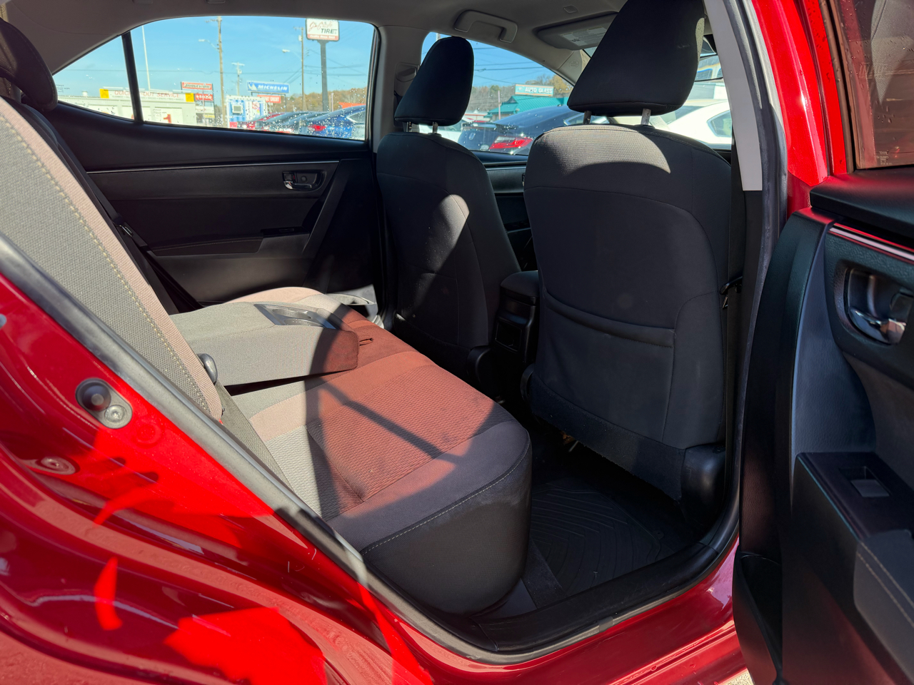 Toyota Corolla XLE CVT 2019