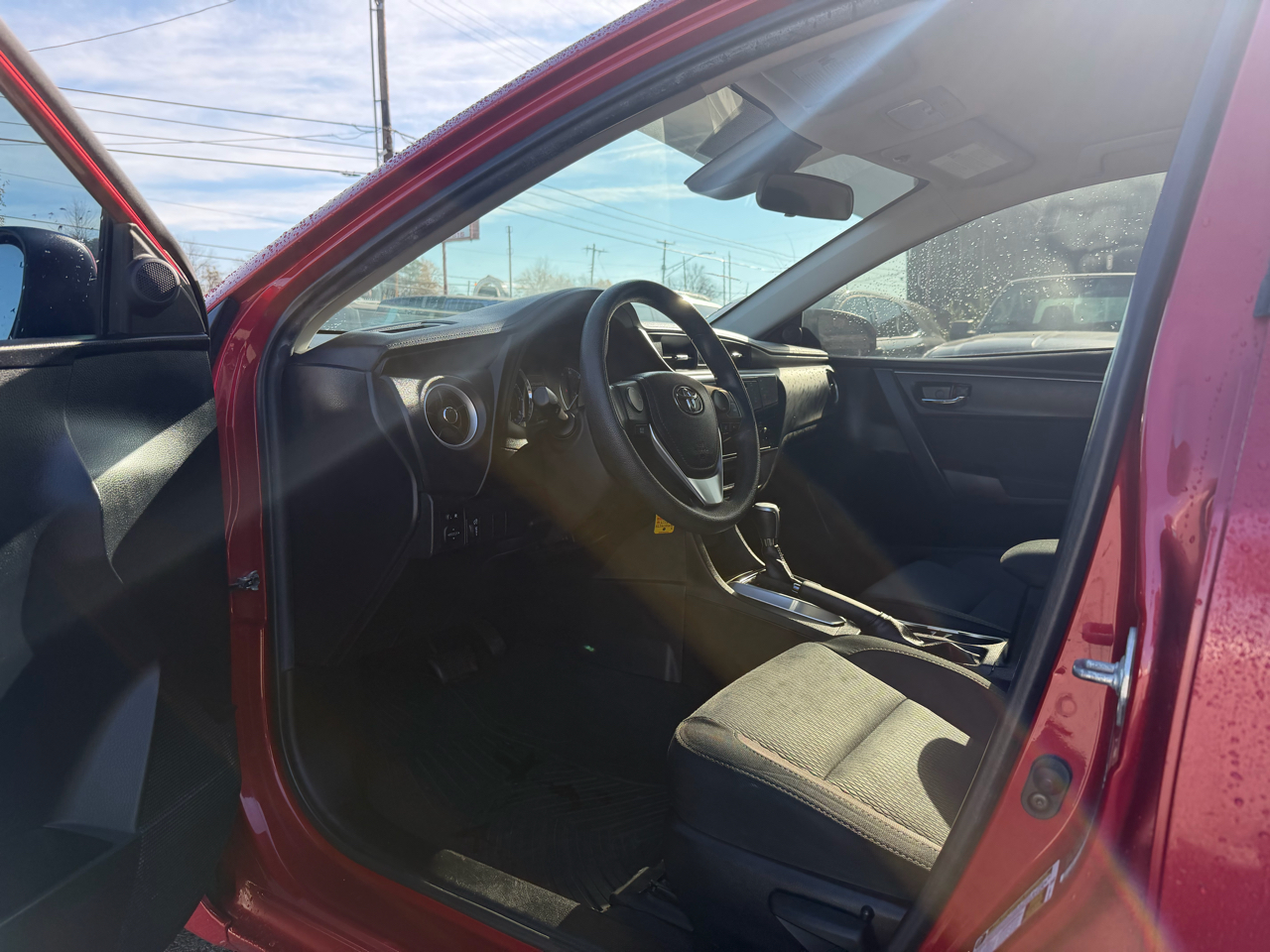 Toyota Corolla XLE CVT 2019