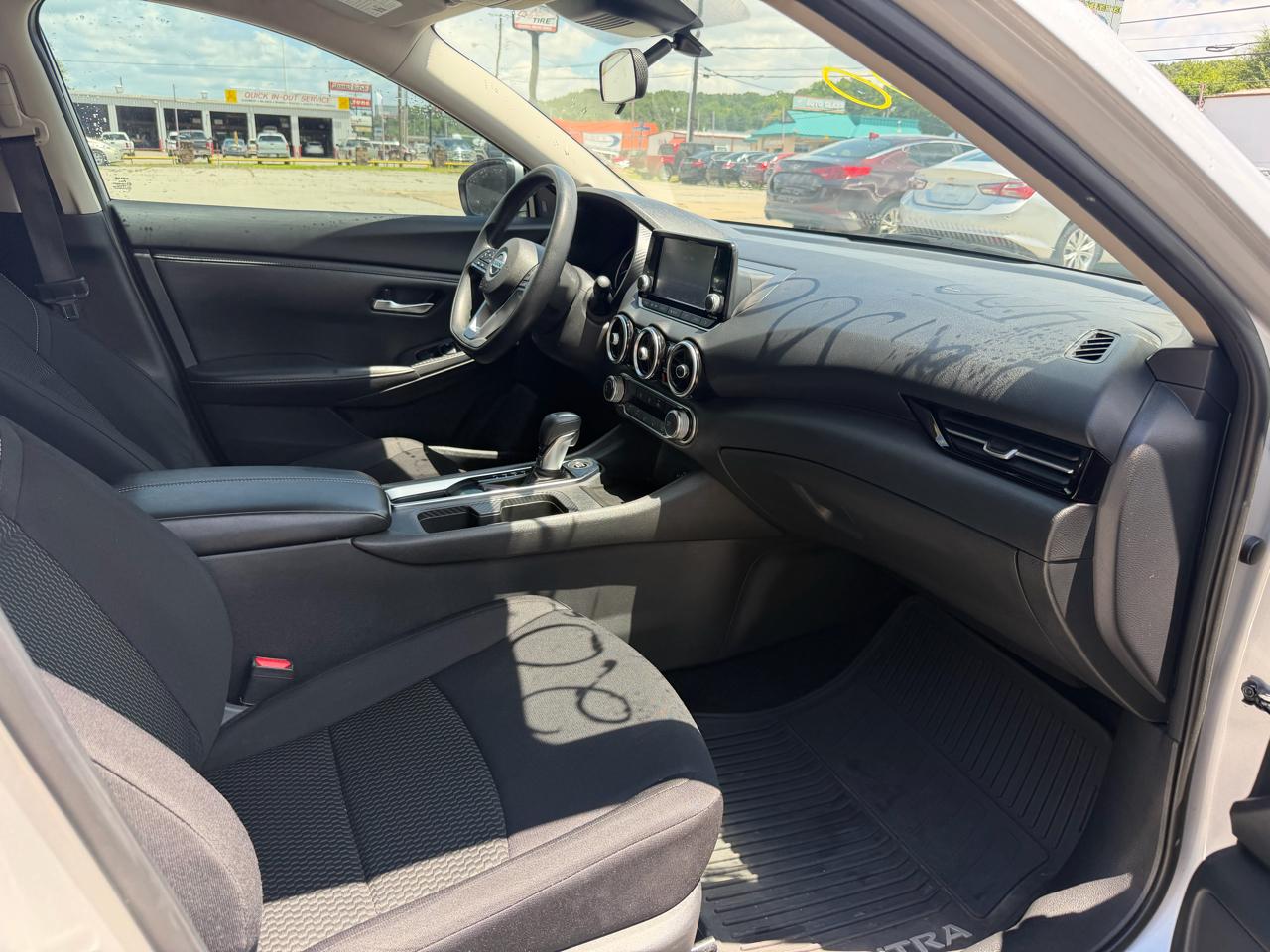 Nissan Sentra S 2020