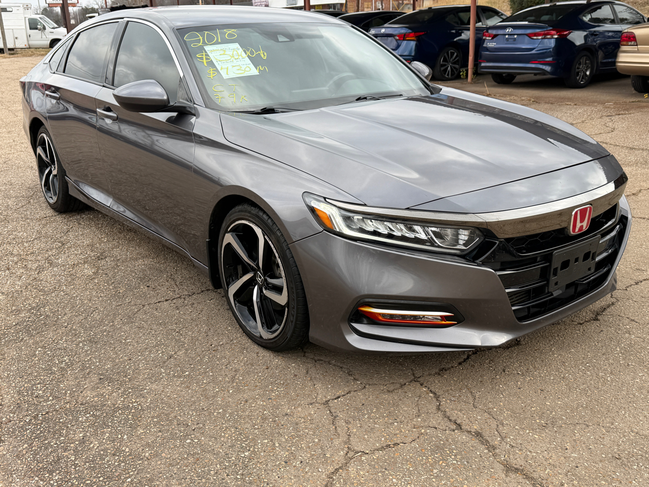 2018 Honda Accord Sport's photo