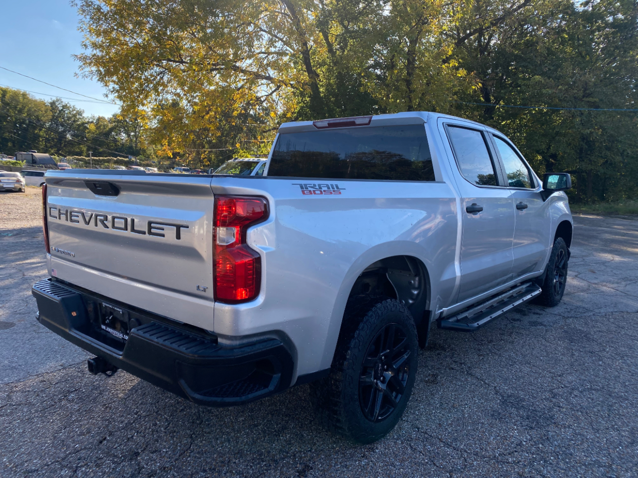 Chevrolet Silverado 1500 Limited Custom Trail Boss Crew Cab Short Box 4WD 2022 Chevrolet Silverado 1500 Limited Custom Trail Boss Crew Cab Short Box 4WD 2022