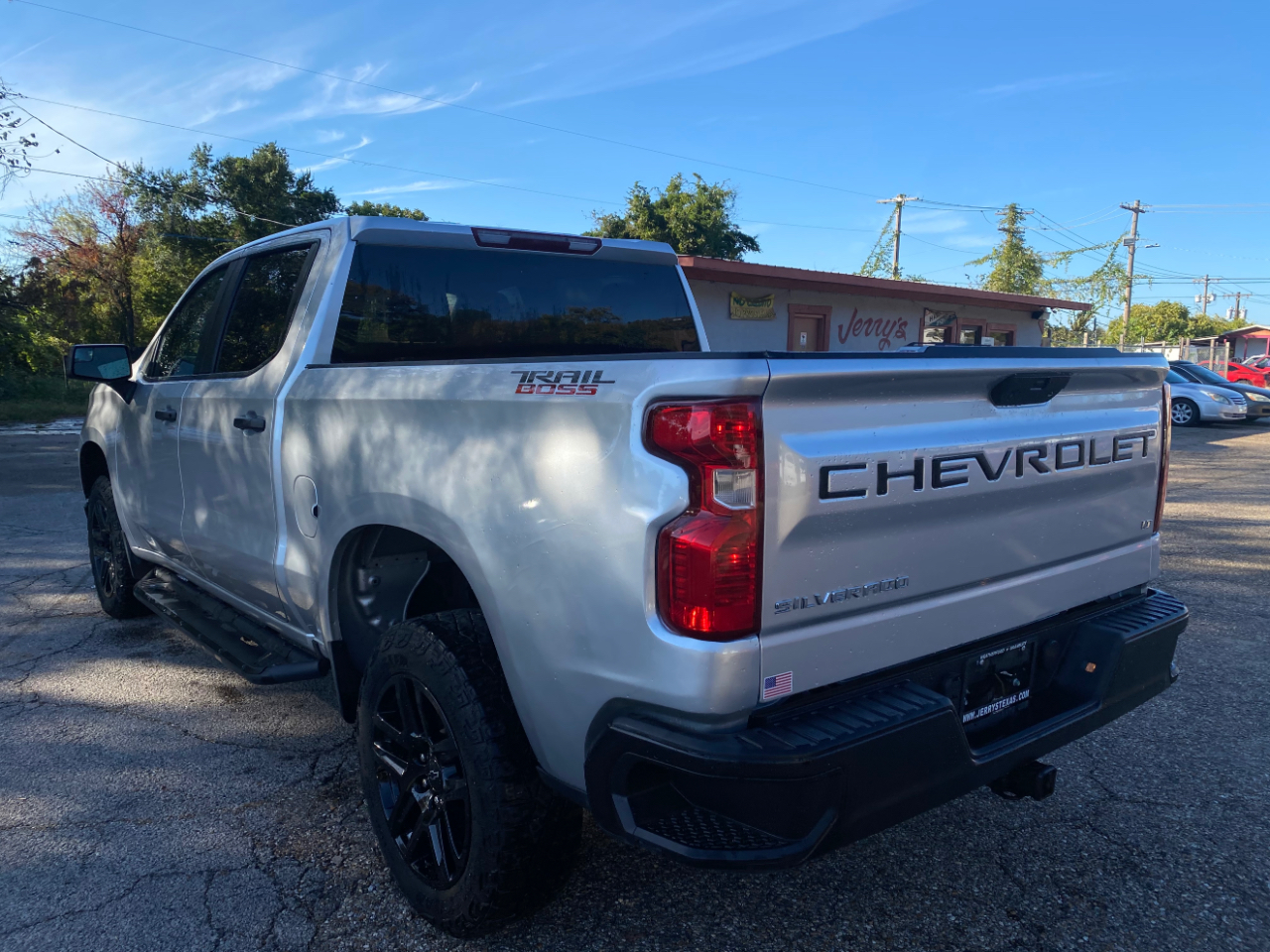 Chevrolet Silverado 1500 Limited Custom Trail Boss Crew Cab Short Box 4WD 2022 Chevrolet Silverado 1500 Limited Custom Trail Boss Crew Cab Short Box 4WD 2022