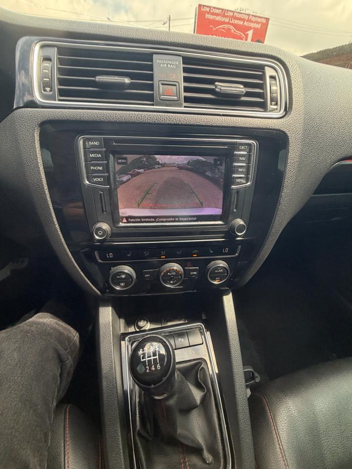 Volkswagen Jetta 2.0T GLI 6M 2017