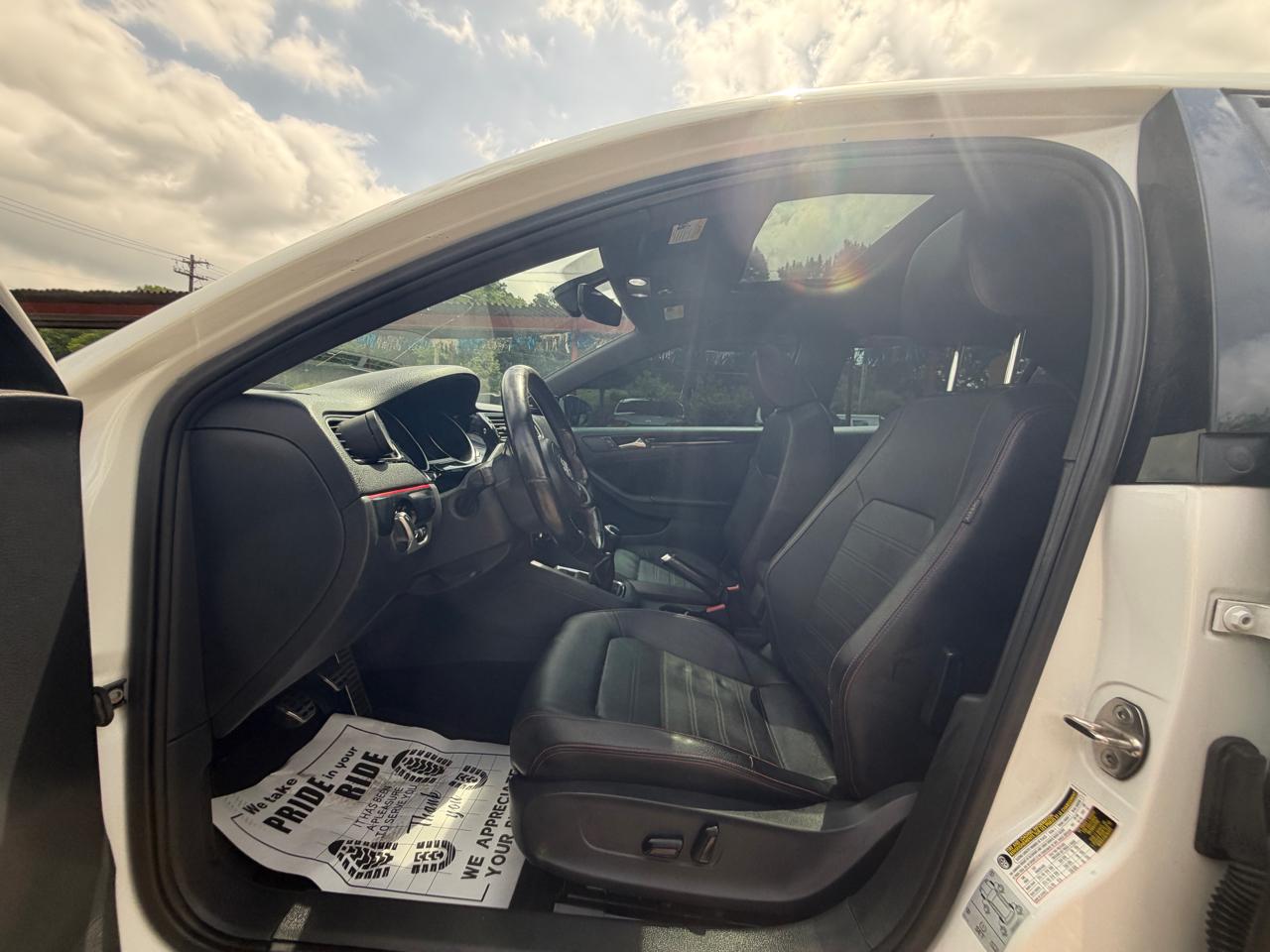 Volkswagen Jetta 2.0T GLI 6M 2017