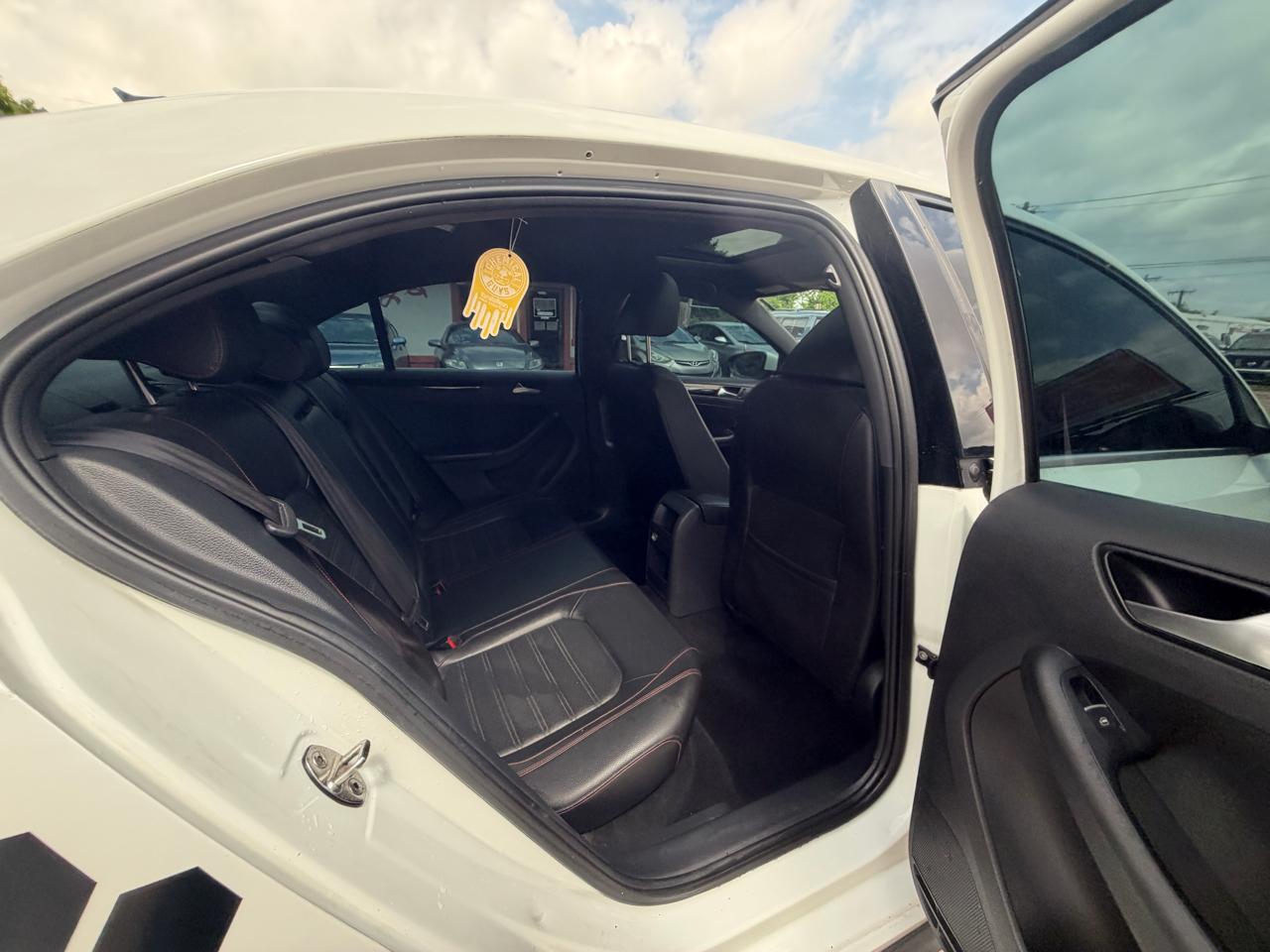 Volkswagen Jetta 2.0T GLI 6M 2017
