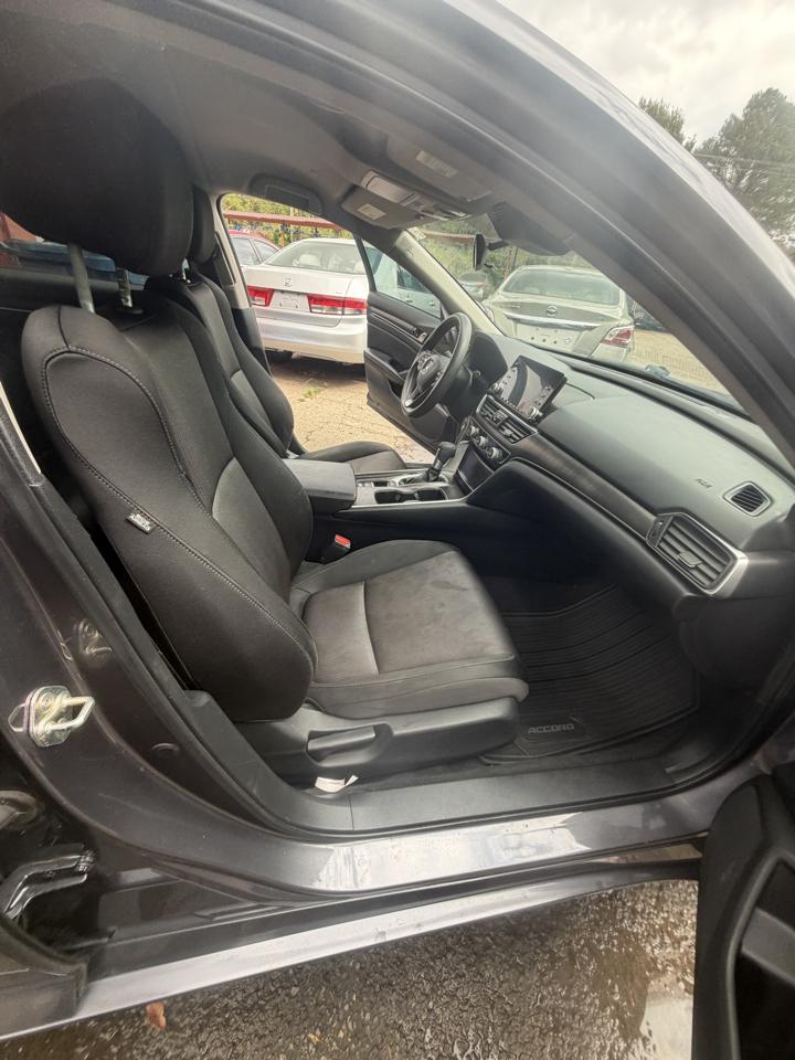 Honda Accord LX CVT 2019