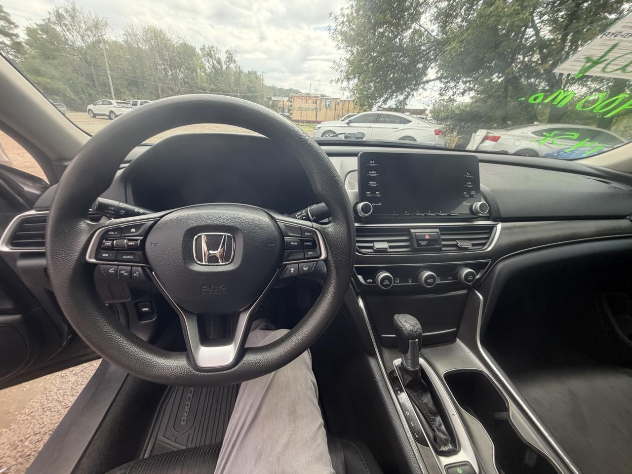 Honda Accord LX CVT 2019