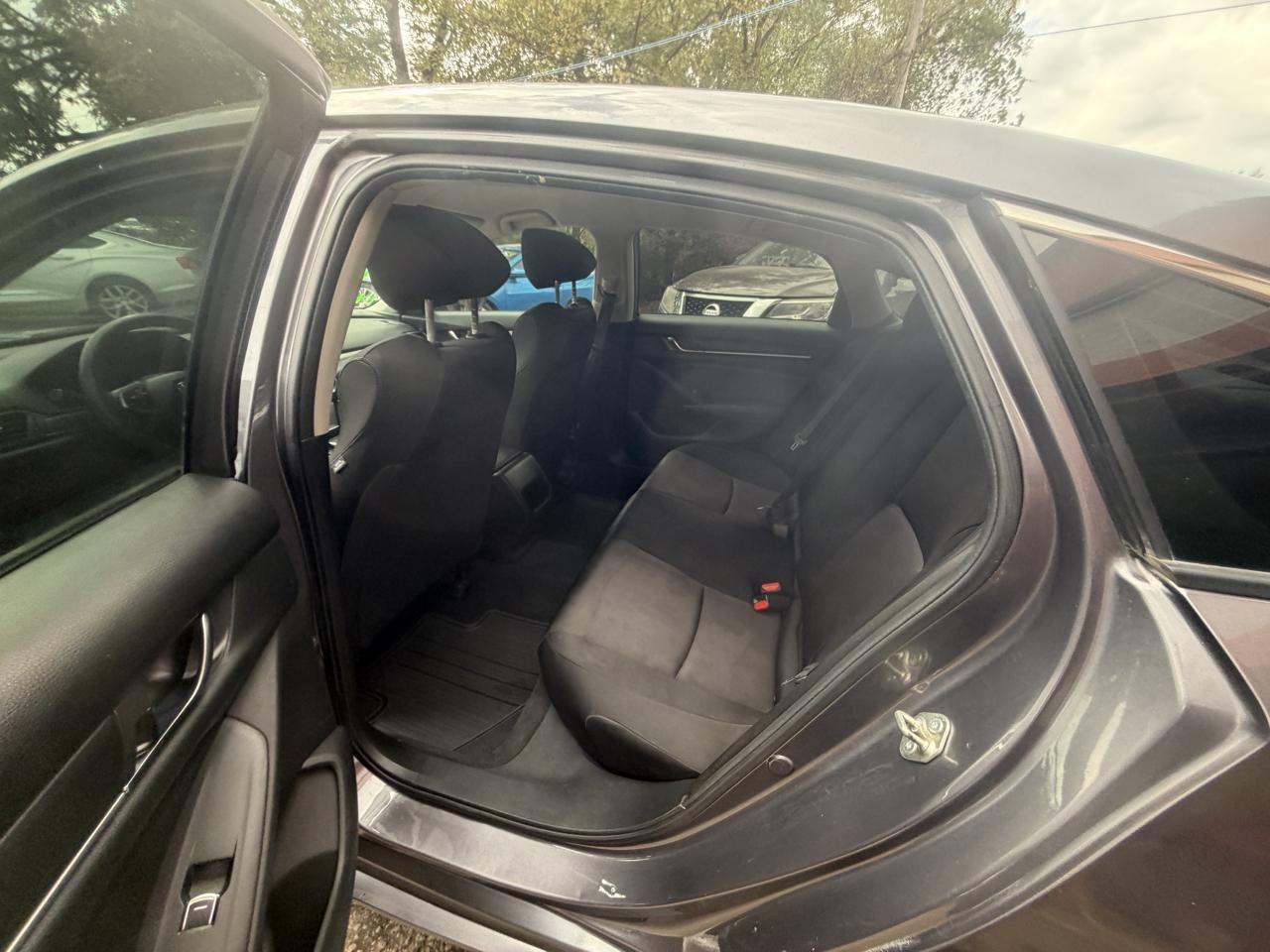Honda Accord LX CVT 2019